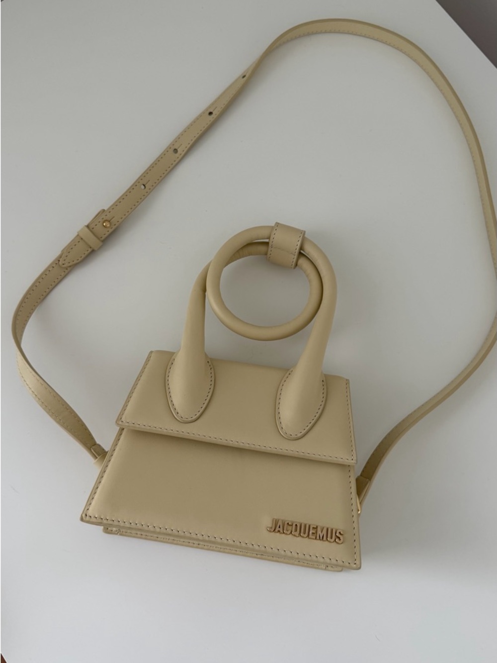 Jacquemus Cream Mini Top-Handle Leather Bag - Picture 6 of 7